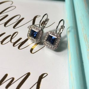 Chloe&Isabel Crystal Square Drop Earrings- NEW